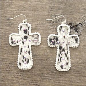 Snack skin cross earrings